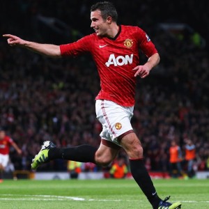 体育竞猜网站-詹姆斯连续十二场比赛得分超群，FPX挑战极限，跨界王者之路，十二场巅峰与极限征途，跨界王者的双线传奇