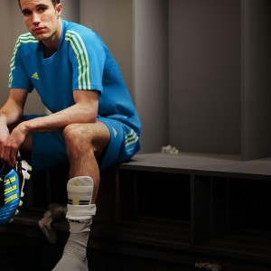 开云官网-一记助攻撕裂的不只是防线，更是德国足球的骄傲，致命直塞，刺穿钢铁防线与德意志骄傲