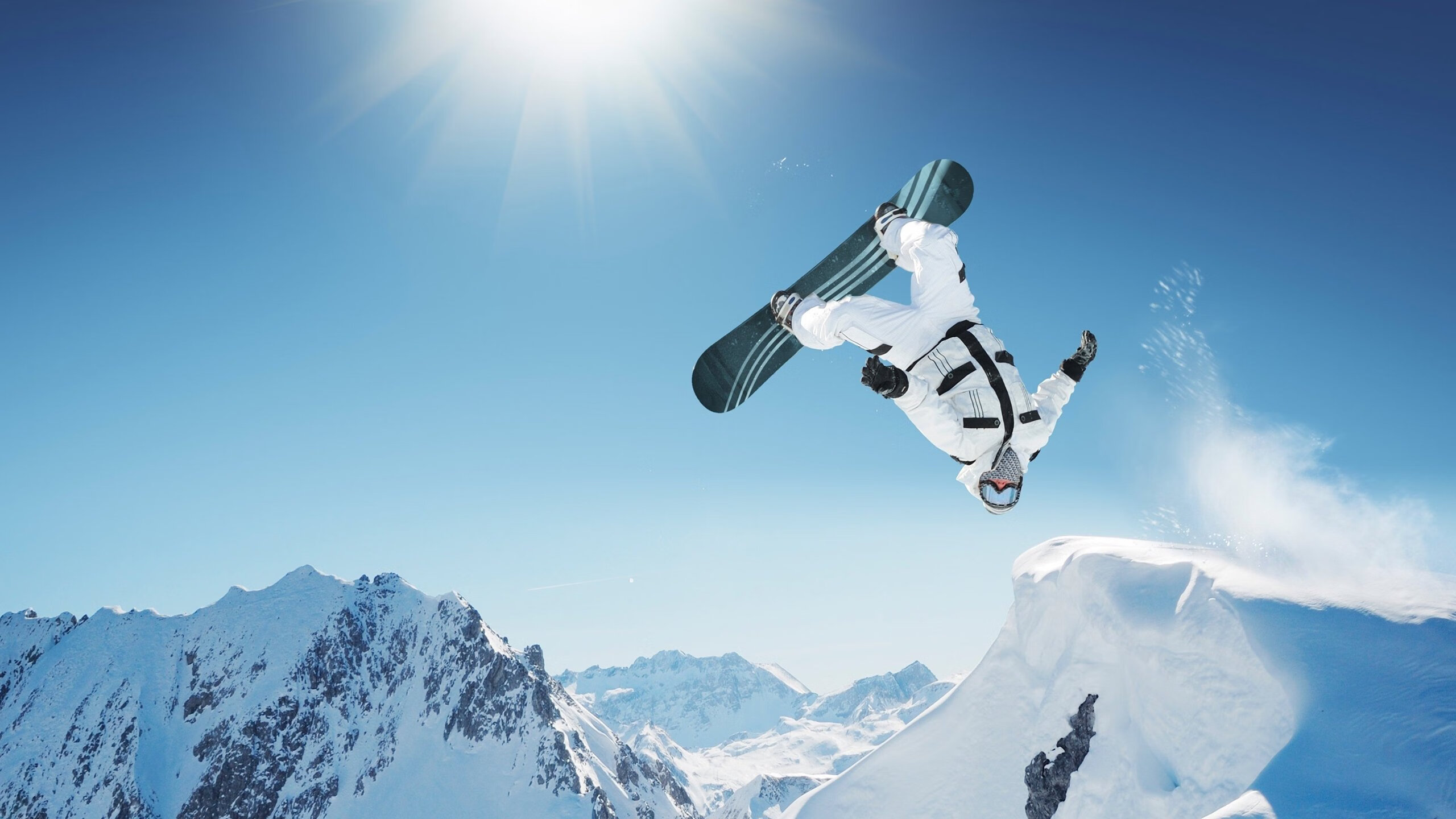 姆巴佩回归即献关键助攻，首场状态亮眼引爆美国观众沸腾，姆巴佩王者归来！首秀关键助攻引爆美国球迷狂欢